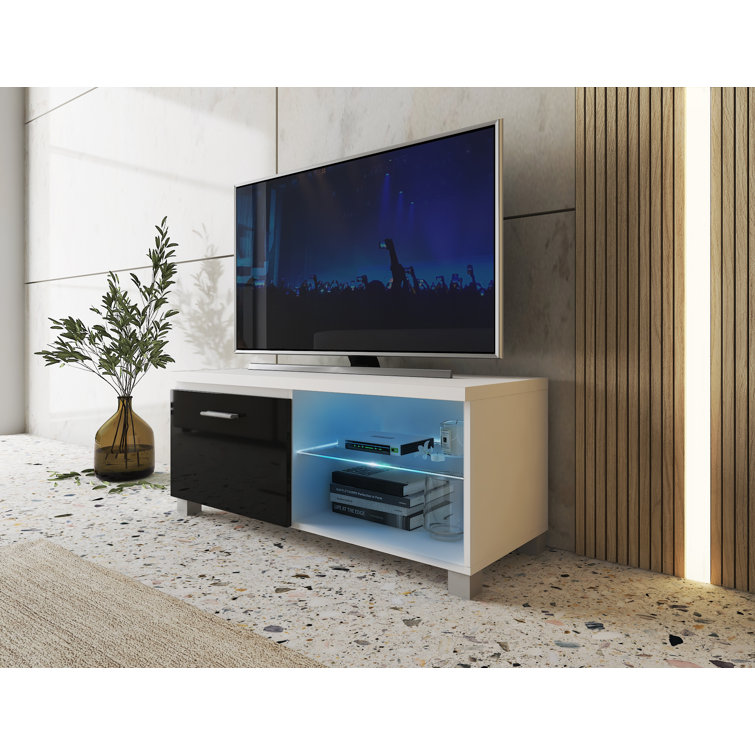 Metro Lane Bloxom TV Stand for TVs up to 43" Wayfair.co.uk